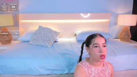 Snapshot of startwerk chatting on 04-17-26, 02:42 Star Twerk online show from 04-17-26, 02:42