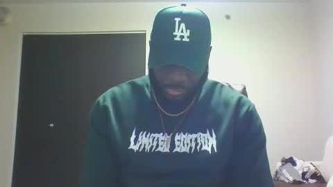 stayinalive1992 online show from 04-11-26, 03:33