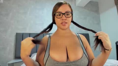 Snapshot of staywithme_x chatting on 08-01-26, 02:44 Melany online show from 08-01-26, 02:44
