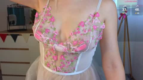 Stella online show from 01-14-25, 04:57