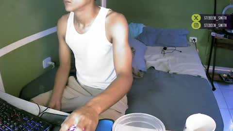 Snapshot of stebeen_smith chatting on 06-16-26, 10:07 stebeen smith online show from 06-16-26, 10:07