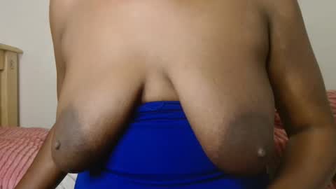 Snapshot of stecy65 chatting on 02-05-26, 11:37 cici online show from 02-05-26, 11:37