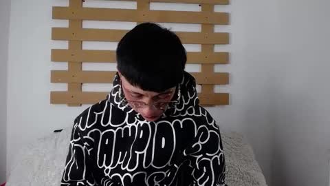 Steev online show from 01-26-25, 03:27