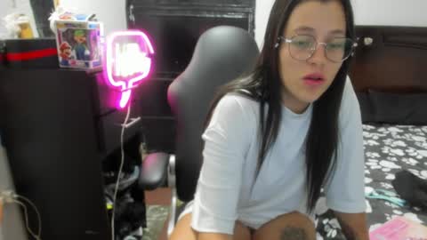 julieth-cancer online show from 04-07-26, 01:50