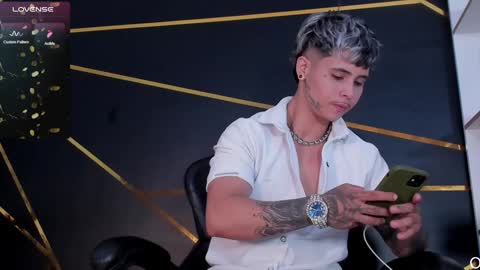 Wonder  online show from 01-10-25, 03:37