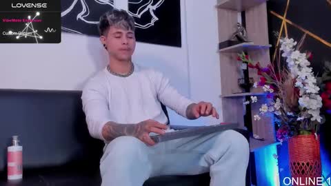 Wonder  online show from 02-15-25, 02:22