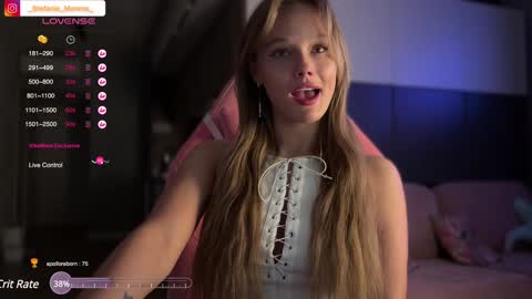 Stefanie online show from 01-28-25, 08:26