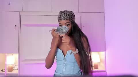 stefannyevans_ online show from 03-07-26, 01:41