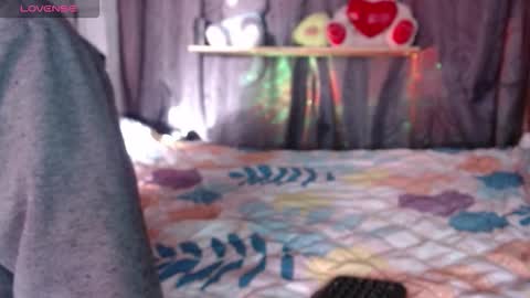 stefany_pablo1 online show from 11-20-25, 12:05