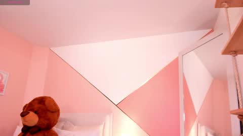 Steff Gil  online show from 03-07-26, 12:29