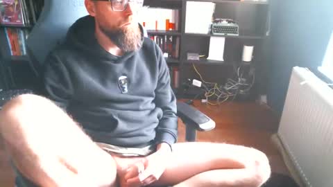 MeStef online show from 03-21-26, 07:13