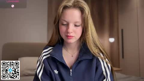 Snapshot of steffi_meoww chatting on 04-30-26, 10:03 STEFI Streams every day from 10 PM GTM1 online show from 04-30-26, 10:03