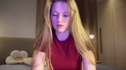 Snapshot of steffi_meoww chatting on 05-03-26, 08:15 STEFI Streams every day from 10 PM GTM1 online show from 05-03-26, 08:15