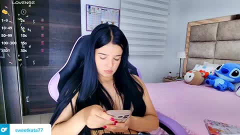 Stefany online show from 05-19-26, 01:56