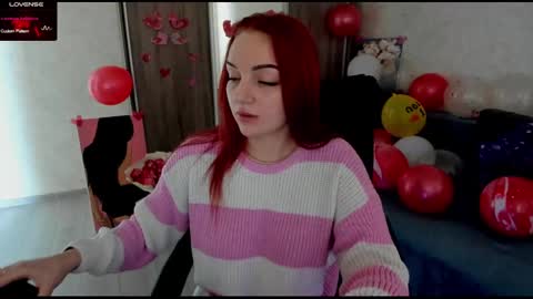 Snapshot of stella__cox chatting on 02-17-25, 09:24 Stella Cox online show from 02-17-25, 09:24