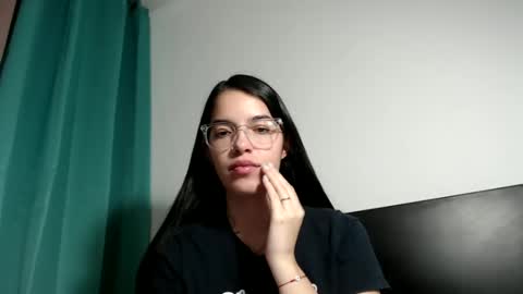 Stella online show from 01-04-25, 07:03