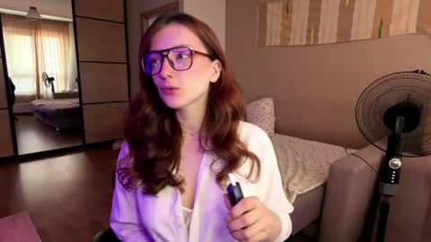 Snapshot of stella_rass chatting on 06-05-26, 10:32 Stella online show from 06-05-26, 10:32
