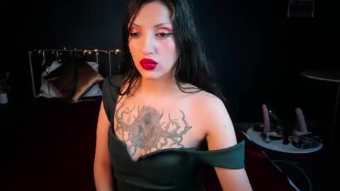 Snapshot of stelladarkspace chatting on 06-12-26, 03:22 Stella Darkspace online show from 06-12-26, 03:22