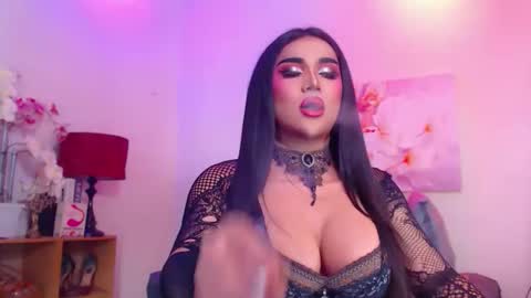 Snapshot of stellagrayts chatting on 05-19-26, 06:53 CALL ME STELLA online show from 05-19-26, 06:53