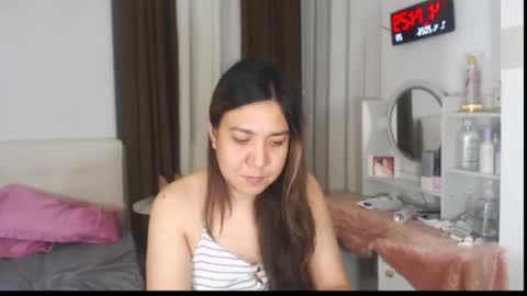 Stella online show from 04-06-26, 08:21