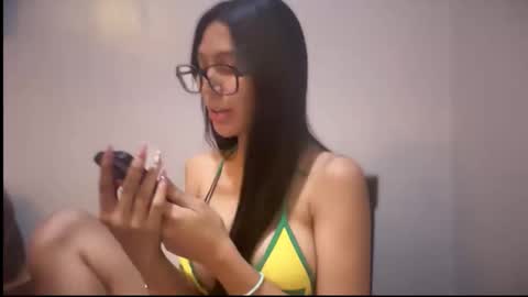 Snapshot of stellamckinley chatting on 03-27-26, 05:57 GODDESS STELLA online show from 03-27-26, 05:57