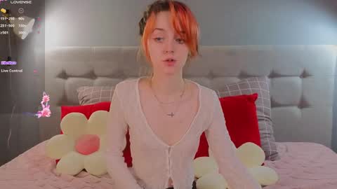 Snapshot of stellamontis chatting on 05-01-26, 05:34 Stella online show from 05-01-26, 05:34