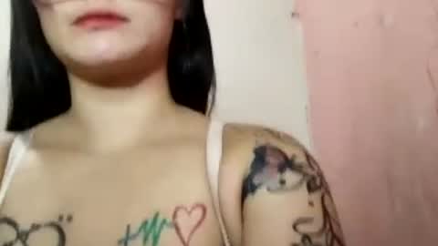 Snapshot of stellapearlx chatting on 06-17-26, 09:01 Stellapearlx online show from 06-17-26, 09:01