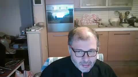 Mesh3D online show from 01-04-25, 06:41