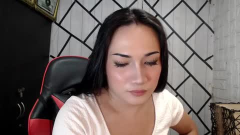 Snapshot of stellaven chatting on 07-15-26, 04:51 Stellaven online show from 07-15-26, 04:51