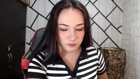 Snapshot of stellaven chatting on 07-17-26, 04:30 Stellaven online show from 07-17-26, 04:30