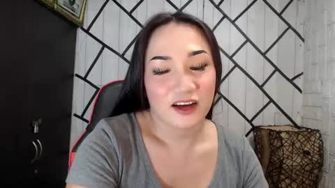 Snapshot of stellaven chatting on 07-18-26, 11:36 Stellaven online show from 07-18-26, 11:36