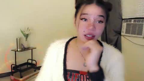 Snapshot of stellaxtemptationx chatting on 10-31-25, 09:54 Stella sweet online show from 10-31-25, 09:54