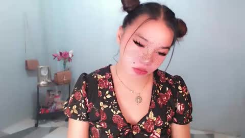 Snapshot of stellaxtemptationx chatting on 11-14-25, 10:47 Stella sweet online show from 11-14-25, 10:47