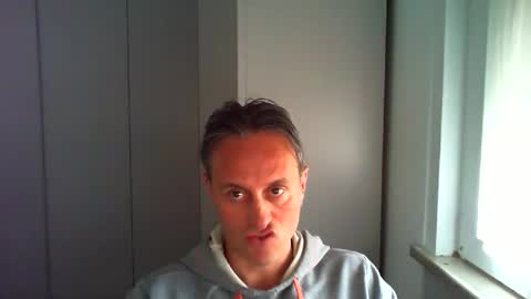 sten015 online show from 05-04-26, 03:41