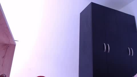 MIA online show from 11-08-25, 02:45