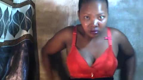 stephanie172 online show from 12-22-25, 02:19