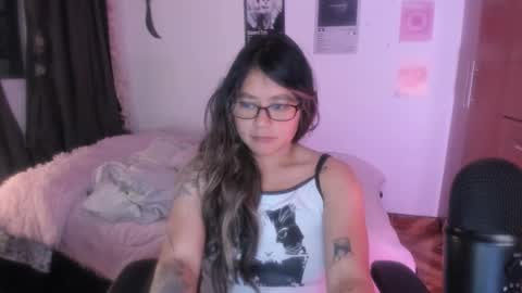 Stephanie  online show from 02-04-26, 01:55