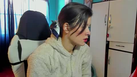Snapshot of stephany_uwu chatting on 06-03-26, 01:36 Stephany independient model online show from 06-03-26, 01:36