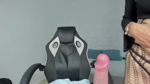 S T E P H A N Y A online show from 02-26-25, 02:48