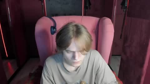 Snapshot of stephen_holt chatting on 06-05-26, 10:59 Stephen online show from 06-05-26, 10:59
