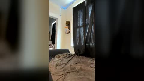 stephielynnnnn online show from 06-18-26, 03:27