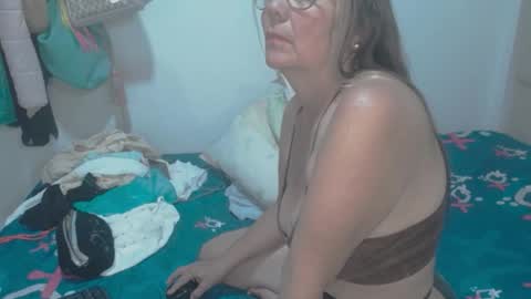 Angie mature online show from 05-25-26, 09:15