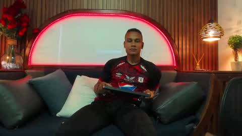    online show from 03-05-26, 08:16