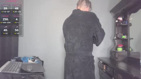 Im Yours online show from 12-02-25, 11:26