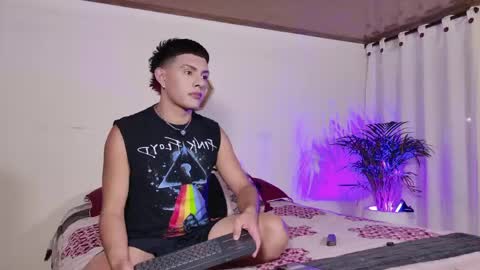 Stevenn online show from 04-24-26, 08:06