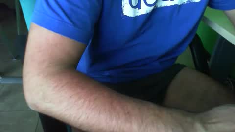Snapshot of stevehornystud chatting on 04-19-26, 05:01 stevehornystud online show from 04-19-26, 05:01