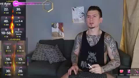 Snapshot of steven__tayler chatting on 09-22-25, 04:47 Steven Tayler online show from 09-22-25, 04:47