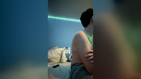 Snapshot of steveng155 chatting on 06-19-26, 04:50 steveng155 online show from 06-19-26, 04:50