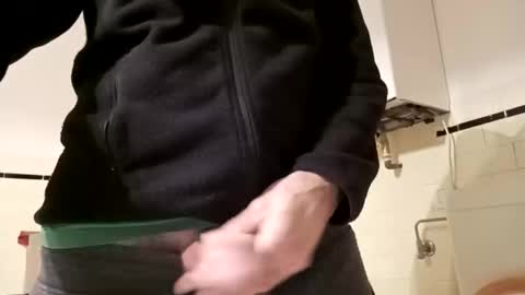 Snapshot of stevenx1974 chatting on 02-11-26, 09:20 stevenx1974 online show from 02-11-26, 09:20