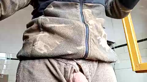 Snapshot of stevenx1974 chatting on 03-29-26, 01:22 stevenx1974 online show from 03-29-26, 01:22